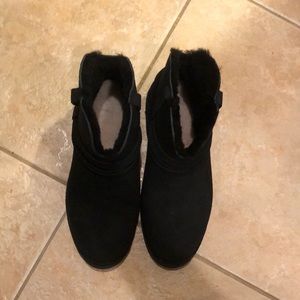 UGG Pasqual Belted Booties Womens Size 8.5 Black Suede